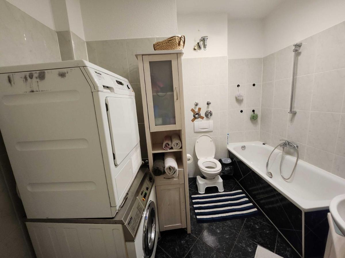 One Private Room Available In A Two Room Apartment In Tegel, Berlin Zewnętrze zdjęcie